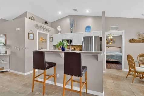2707 NE 5th Avenue Other City - In The State Of Florida FL 33909