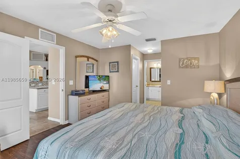 2707 NE 5th Avenue Other City - In The State Of Florida FL 33909