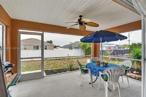 2707 NE 5th Avenue Other City - In The State Of Florida FL 33909