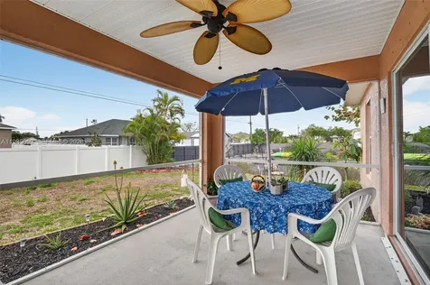 2707 NE 5th Avenue Other City - In The State Of Florida FL 33909
