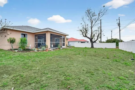 2707 NE 5th Avenue Other City - In The State Of Florida FL 33909