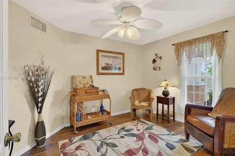 2707 NE 5th Avenue Other City - In The State Of Florida FL 33909