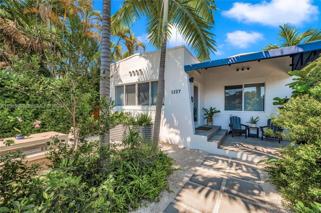1337 SW 15th Street Miami FL 33145