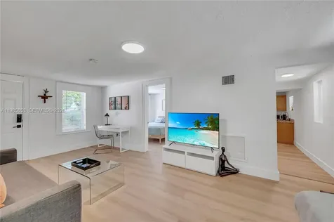 1337 SW 15th Street Miami FL 33145