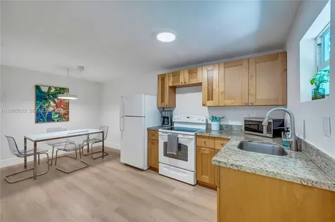 1337 SW 15th Street Miami FL 33145