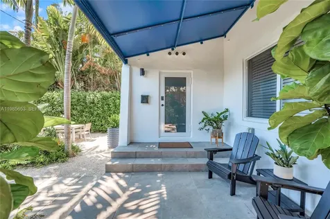 1337 SW 15th Street Miami FL 33145