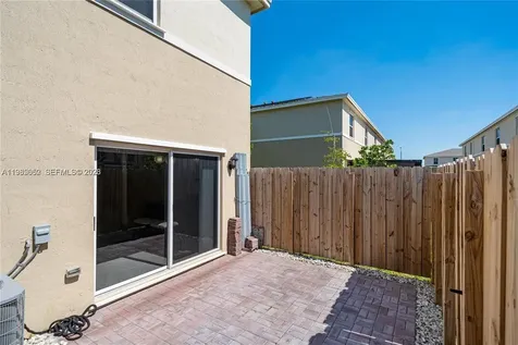 495 NE 5th Lane Florida City FL 33034