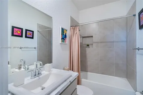 495 NE 5th Lane Florida City FL 33034