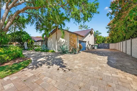 8263 SW 160th Street Palmetto Bay FL 33157