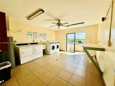 17530 NW 68th Avenue Hialeah FL 33015