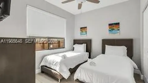2712 NW 7th Court Fort Lauderdale FL 33311