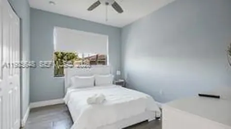 2712 NW 7th Court Fort Lauderdale FL 33311