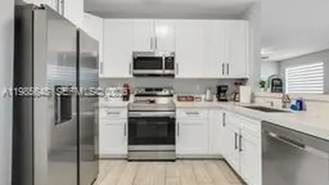 2712 NW 7th Court Fort Lauderdale FL 33311