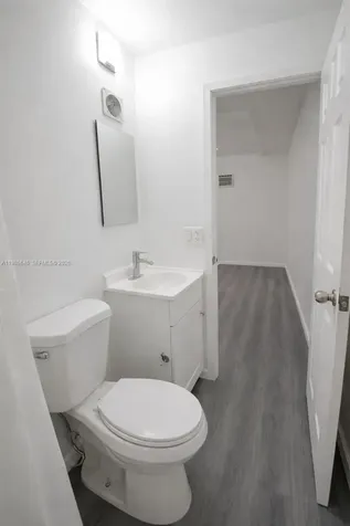 2260 SW 85th Way Davie FL 33324