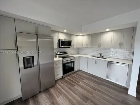 8635 NW 8th Street Miami FL 33126