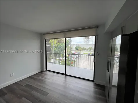 8635 NW 8th Street Miami FL 33126