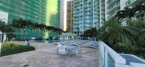 31 SE 5th Street Miami FL 33131