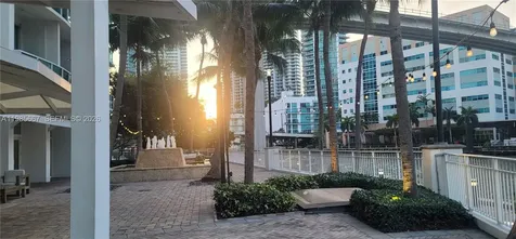 31 SE 5th Street Miami FL 33131