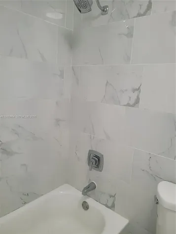 14389 Kendale Lakes Circle Miami FL 33183