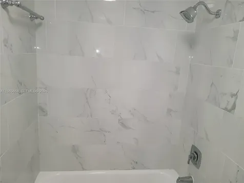 14389 Kendale Lakes Circle Miami FL 33183