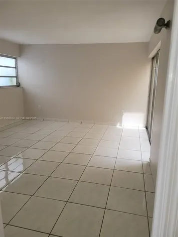 14389 Kendale Lakes Circle Miami FL 33183