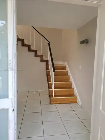 14389 Kendale Lakes Circle Miami FL 33183