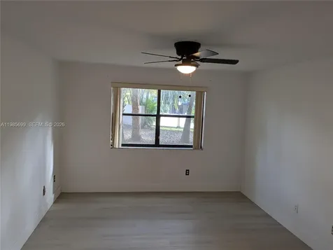 601 Ives Dairy Road Miami FL 33179