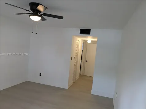 601 Ives Dairy Road Miami FL 33179