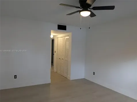 601 Ives Dairy Road Miami FL 33179