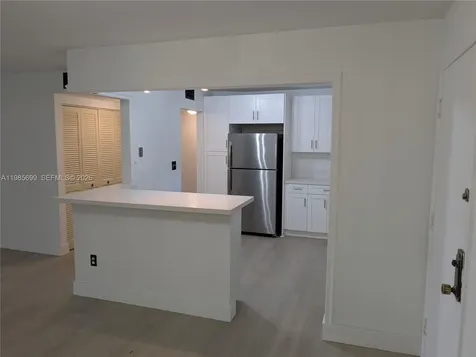 601 Ives Dairy Road Miami FL 33179