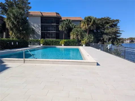 601 Ives Dairy Road Miami FL 33179