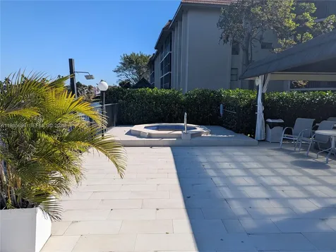 601 Ives Dairy Road Miami FL 33179