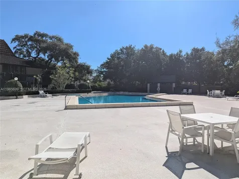 601 Ives Dairy Road Miami FL 33179