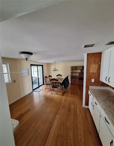 5525 SE Ault Avenue Stuart FL 34997