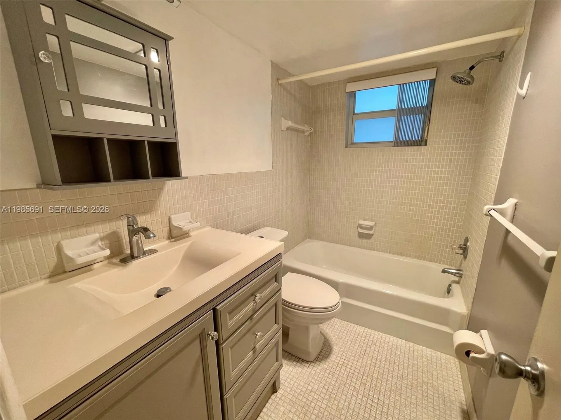 1000 Hillcrest Court Hollywood FL 33021
