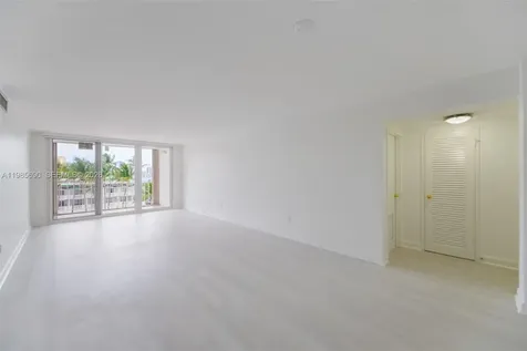 1865 N 79th Street Causeway North Bay Village FL 33141