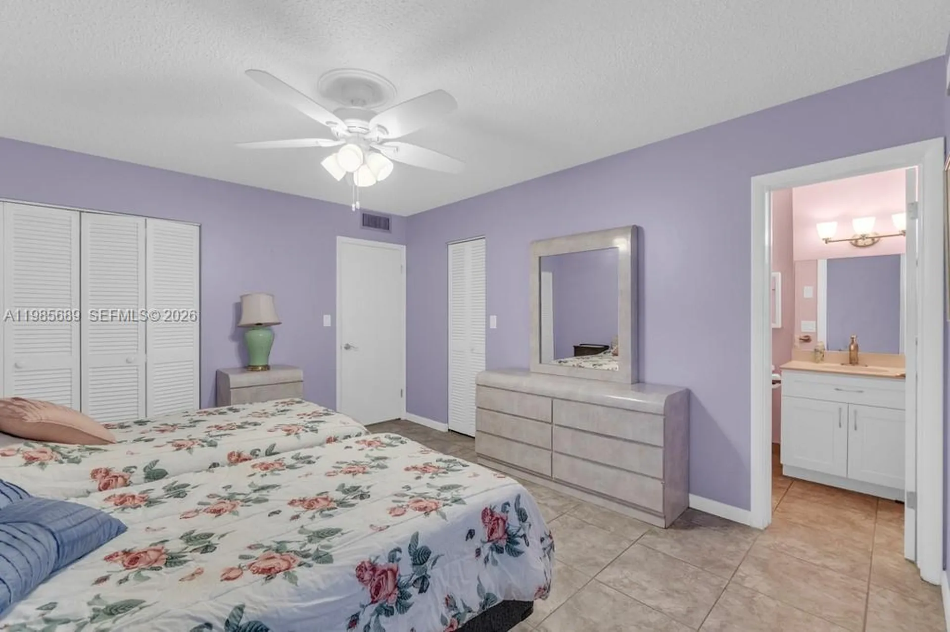 5300 Washington Street Hollywood FL 33021