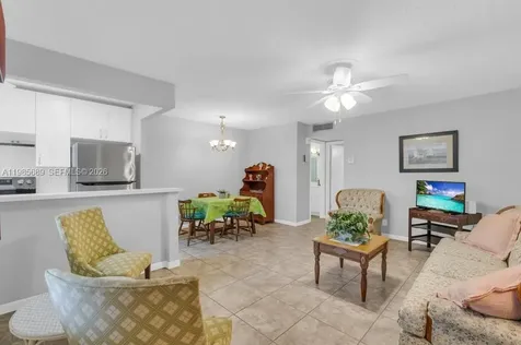 5300 Washington Street Hollywood FL 33021