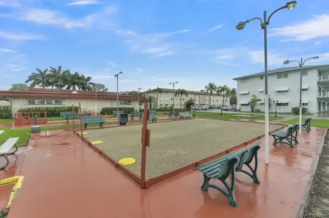 5300 Washington Street Hollywood FL 33021