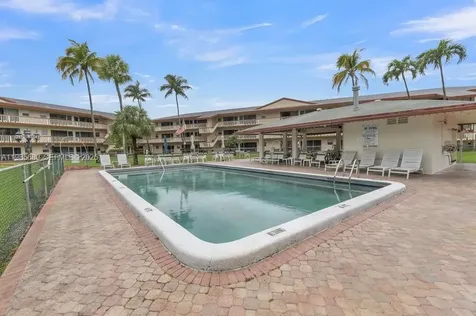 5300 Washington Street Hollywood FL 33021