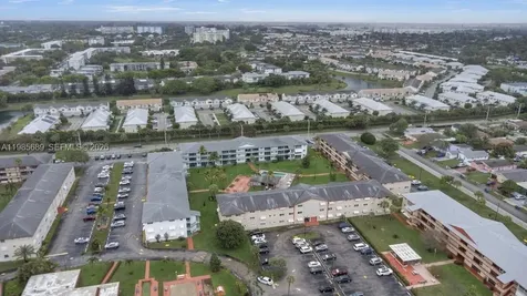 5300 Washington Street Hollywood FL 33021