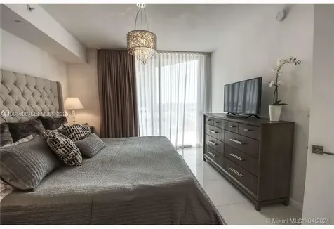 5300 Paseo Boulevard Unit 401 Doral FL 33166