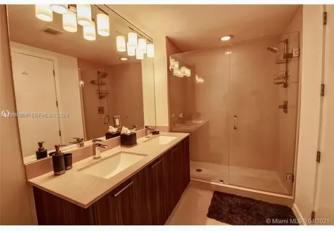 5300 Paseo Boulevard Unit 401 Doral FL 33166
