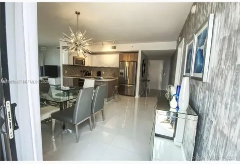 5300 Paseo Boulevard Unit 401 Doral FL 33166