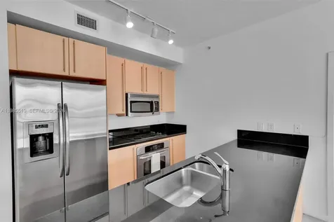79 SW 12th Street Miami FL 33130