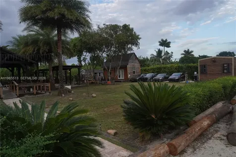 15375 SW 209 Avenue Miami FL 33187