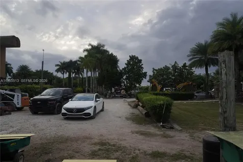 15375 SW 209 Avenue Miami FL 33187