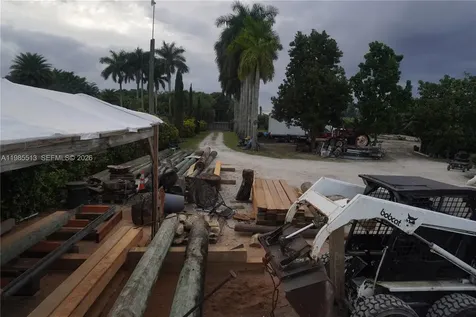 15375 SW 209 Avenue Miami FL 33187