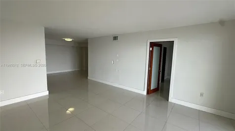 2333 Brickell Avenue Miami FL 33129