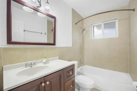 6450 Mckinley Street Hollywood FL 33024